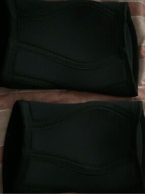 Knee Sleeves size small